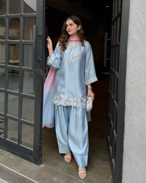 Farsi Suits